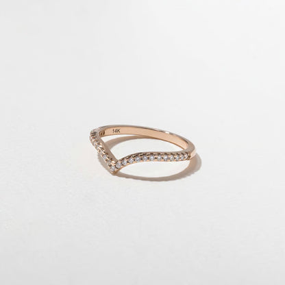 Sonali- Round Curved Lab Grown Diamond Wedding Band