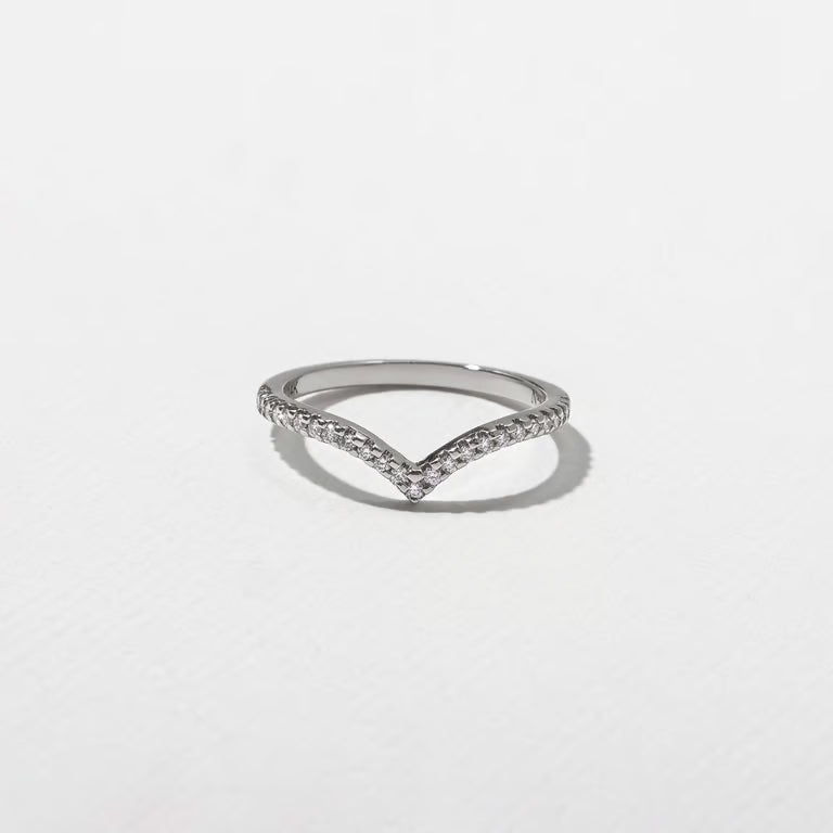 Sonali- Round Curved Lab Grown Diamond Wedding Band