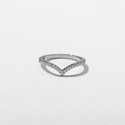 Sonali- Round Curved Lab Grown Diamond Wedding Band
