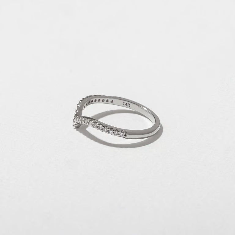 Sonali- Round Curved Lab Grown Diamond Wedding Band