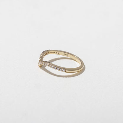 Sonali- Round Curved Lab Grown Diamond Wedding Band