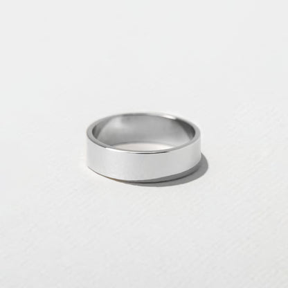 Soraya- Flat Wedding Band
