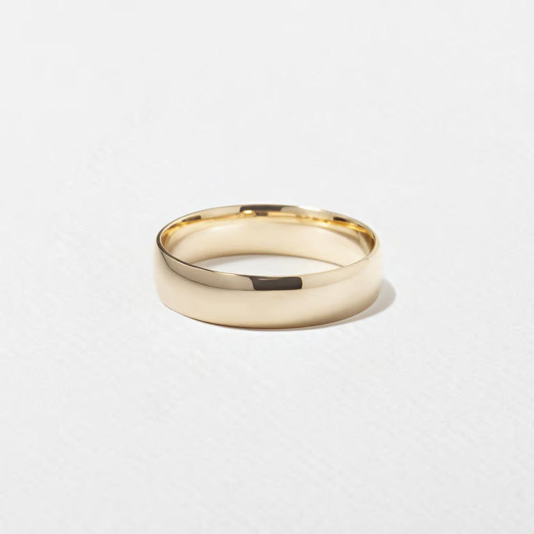 Alistair- Plain Comfort Fit Men's Wedding Band
