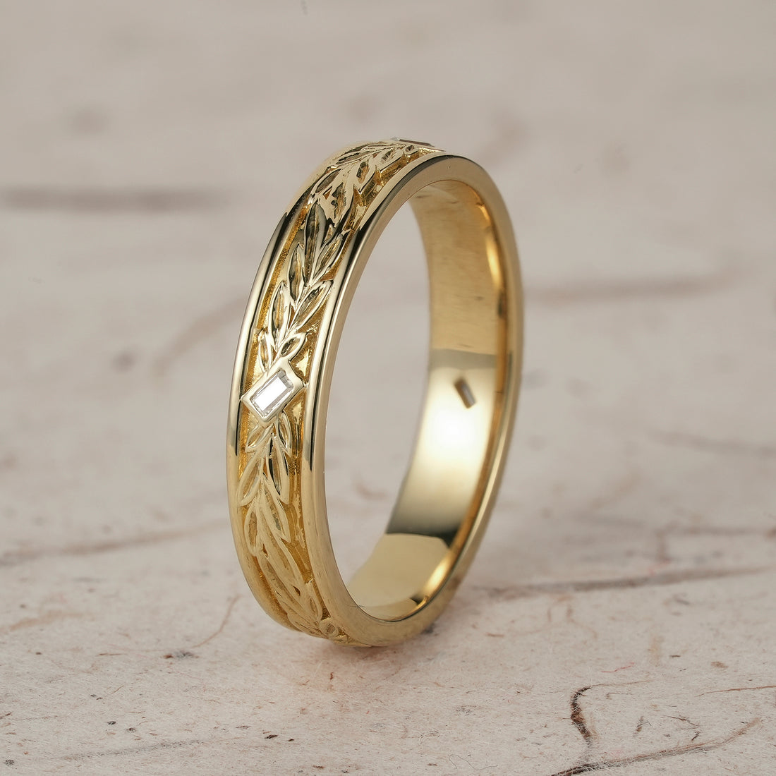 Buguatte Moissanite diamond Men's Wedding Band