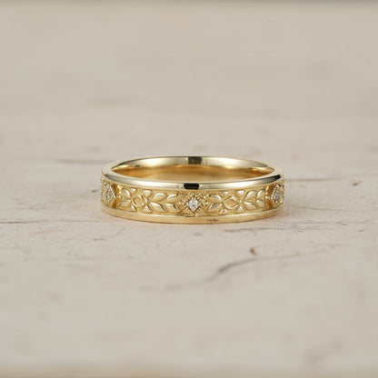 Vintage Men's Moissanite Leaf Wedding Band