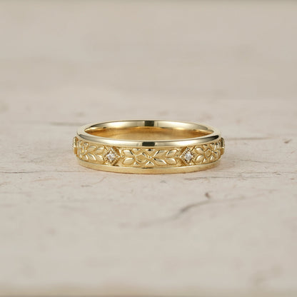 Vintage Men's Moissanite Leaf Wedding Band