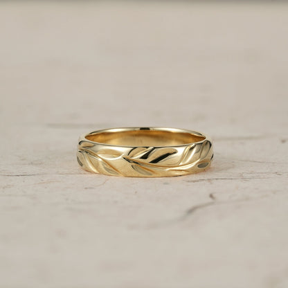Vintage Men's Leaf Wedding Band