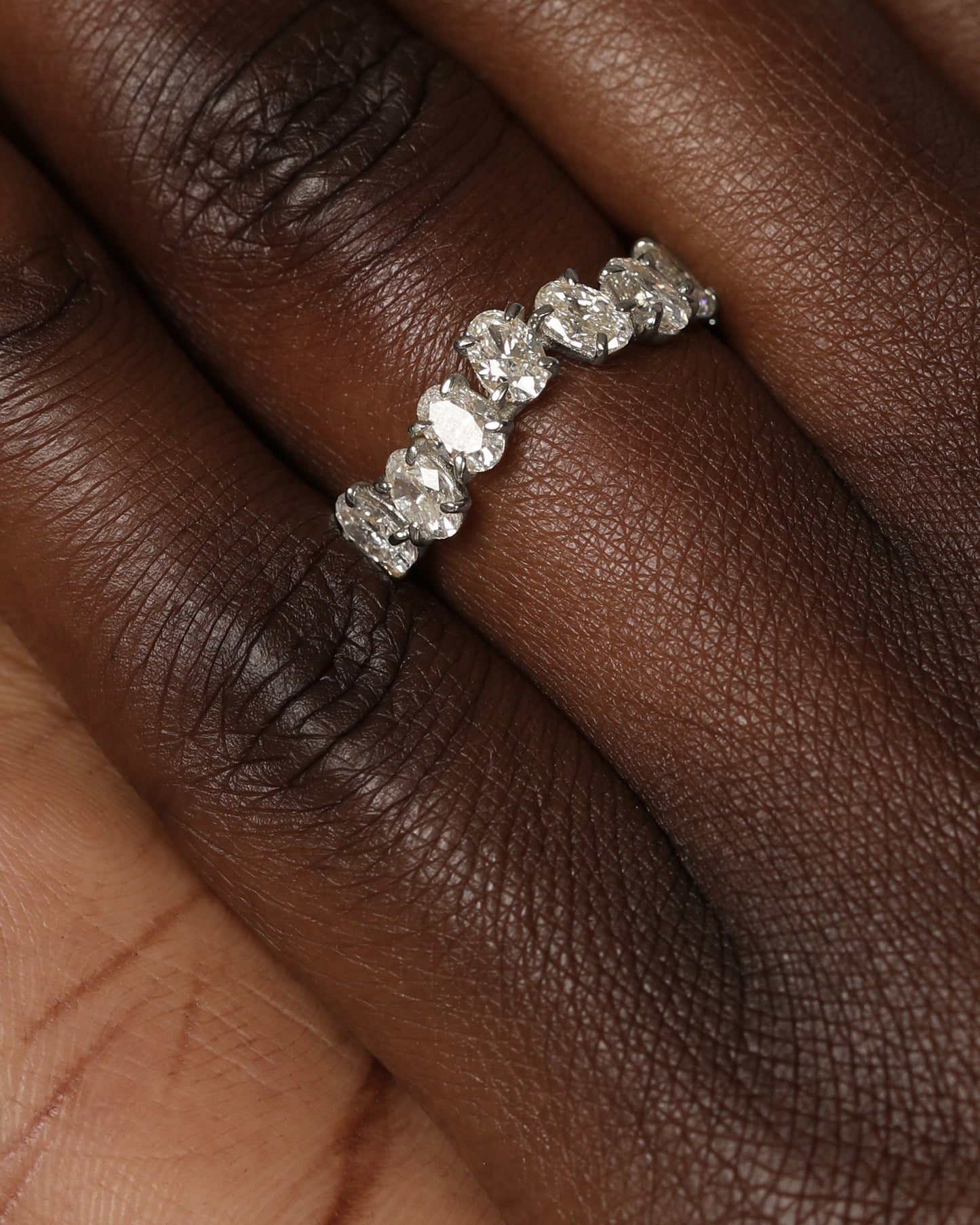 4.0 TCW Oval Diamond Endless Wedding Band