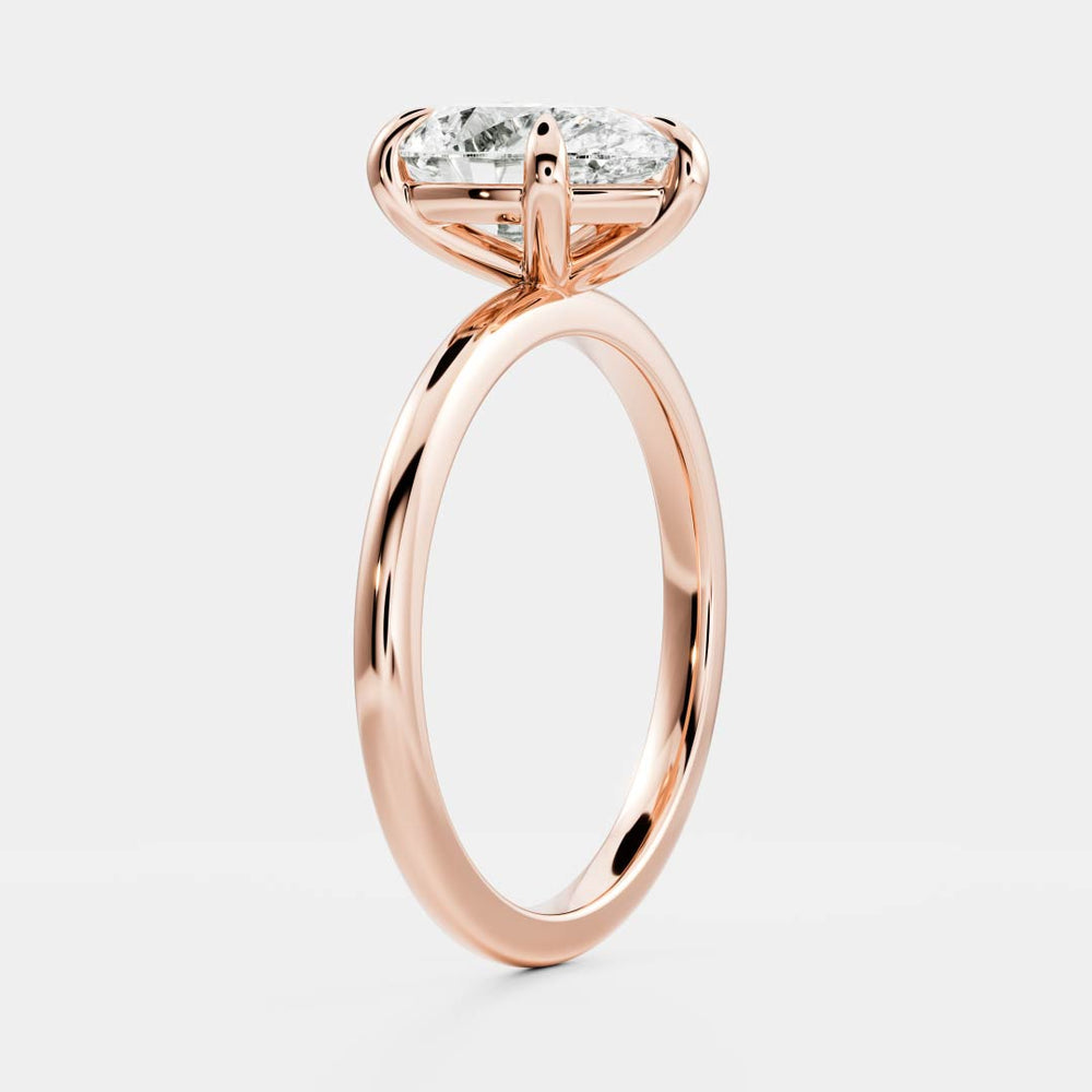 Elegant solitaire ring with pear-shaped moissanite center stone