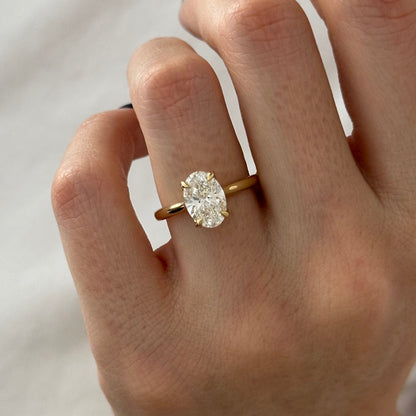 1.0-3.0 CT Oval cut Lab Grown Diamond hidden halo Engagement Ring