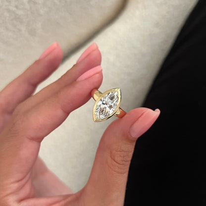 1.0-3.0 CT Marquise Lab Grown Diamond Bezel Engagement Ring