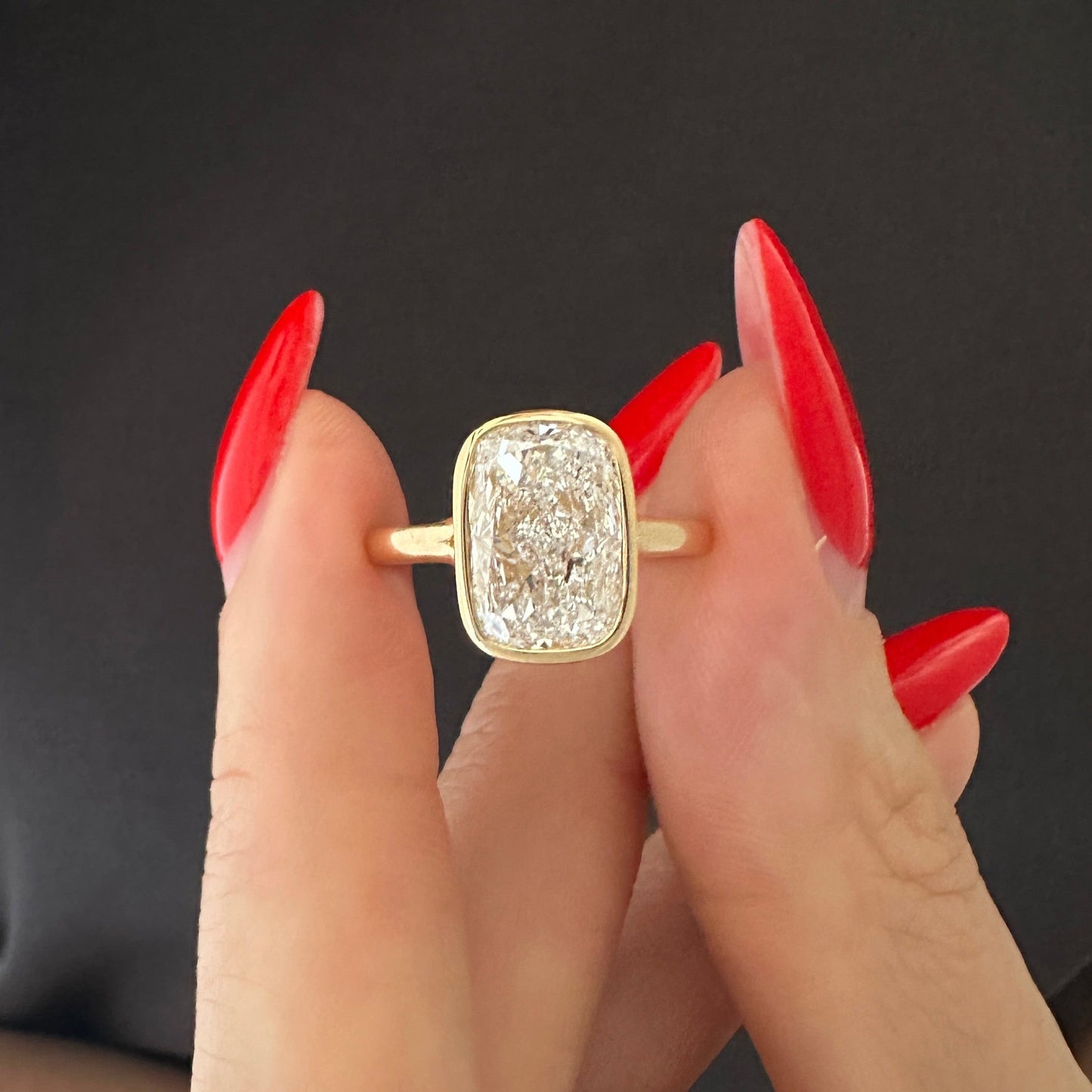 1.0-3.0 CT Elongated Cushion Lab Grown Diamond bezel Engagement Ring