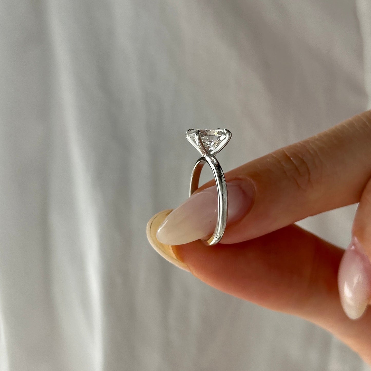 1.0-3.0 CT Oval cut Lab Grown Diamond Solitaire Engagement Ring