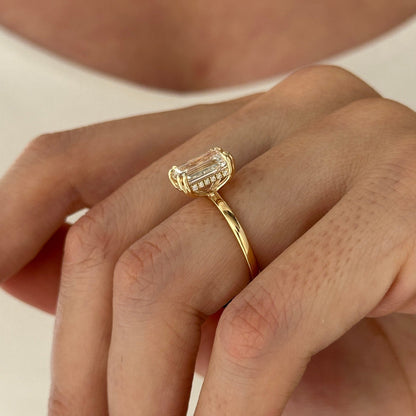 1.0-3.0 CT Emerald Lab Grown Diamond Hidden Halo Engagement Ring