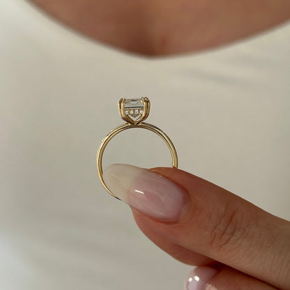 1.0-3.0 CT Emerald Lab Grown Diamond Hidden Halo Engagement Ring
