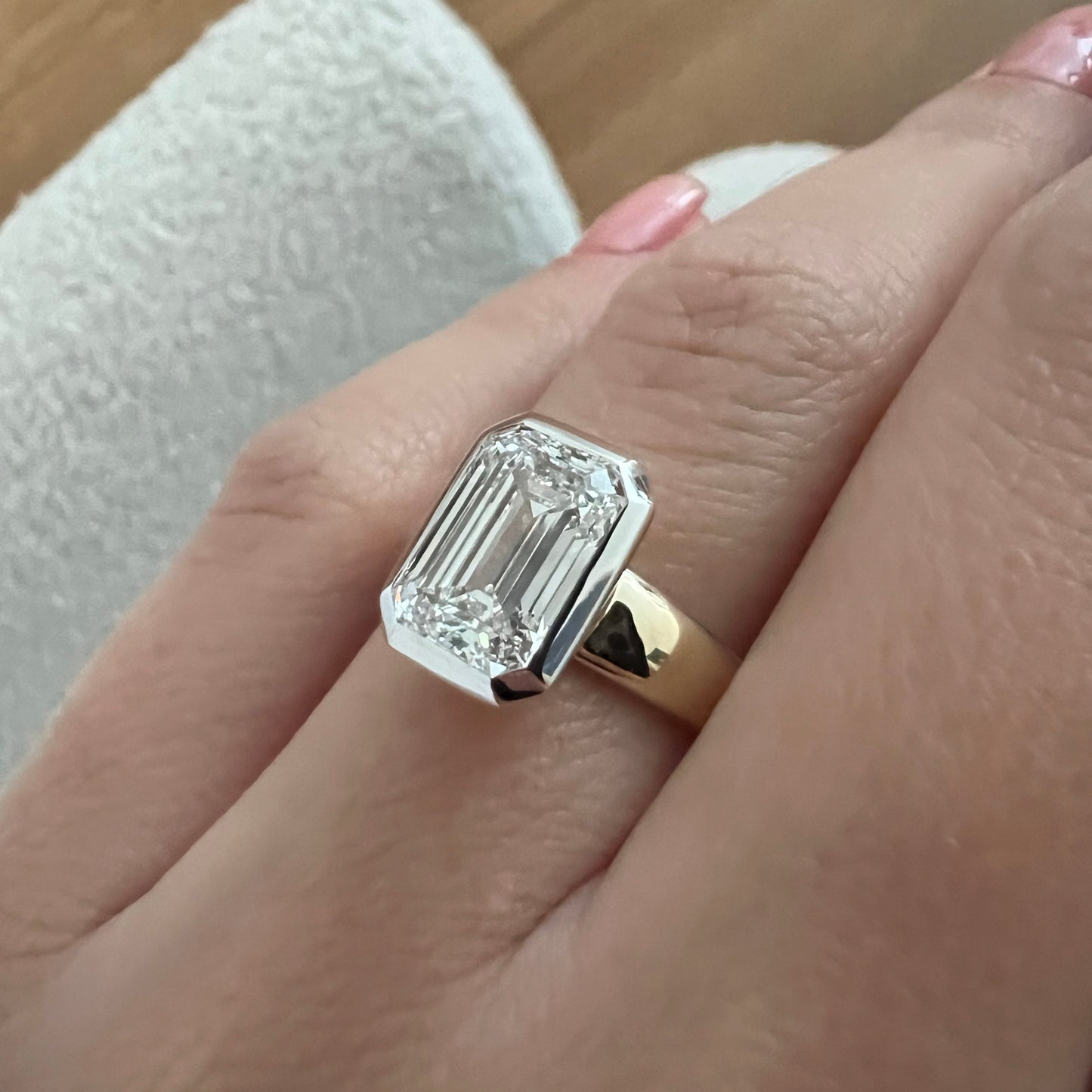 1.0-3.0 CT Emerald cut Lab Grown Diamond bezel Engagement Ring