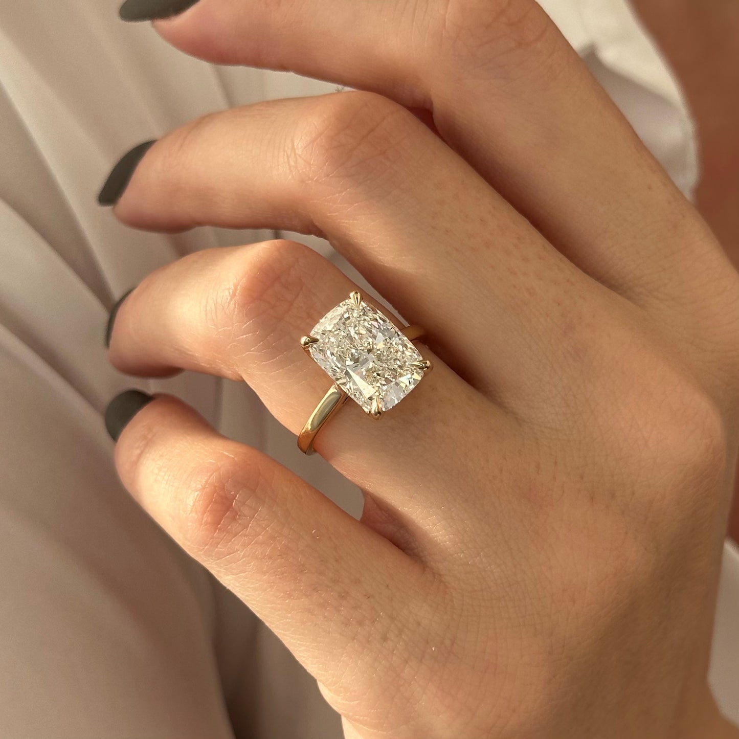 4.0-6.0 CT Elongated Cushion Lab Grown Diamond Solitaire Engagement Ring