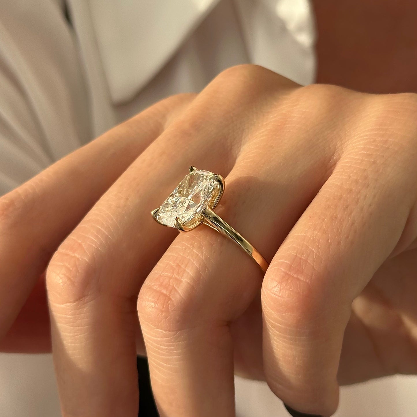 4.0-6.0 CT Elongated Cushion Lab Grown Diamond Solitaire Engagement Ring