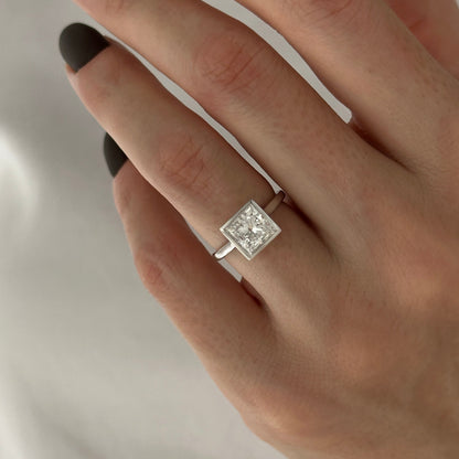 1.0-3.0 CT princess cut Lab Grown Diamond bezel Engagement Ring