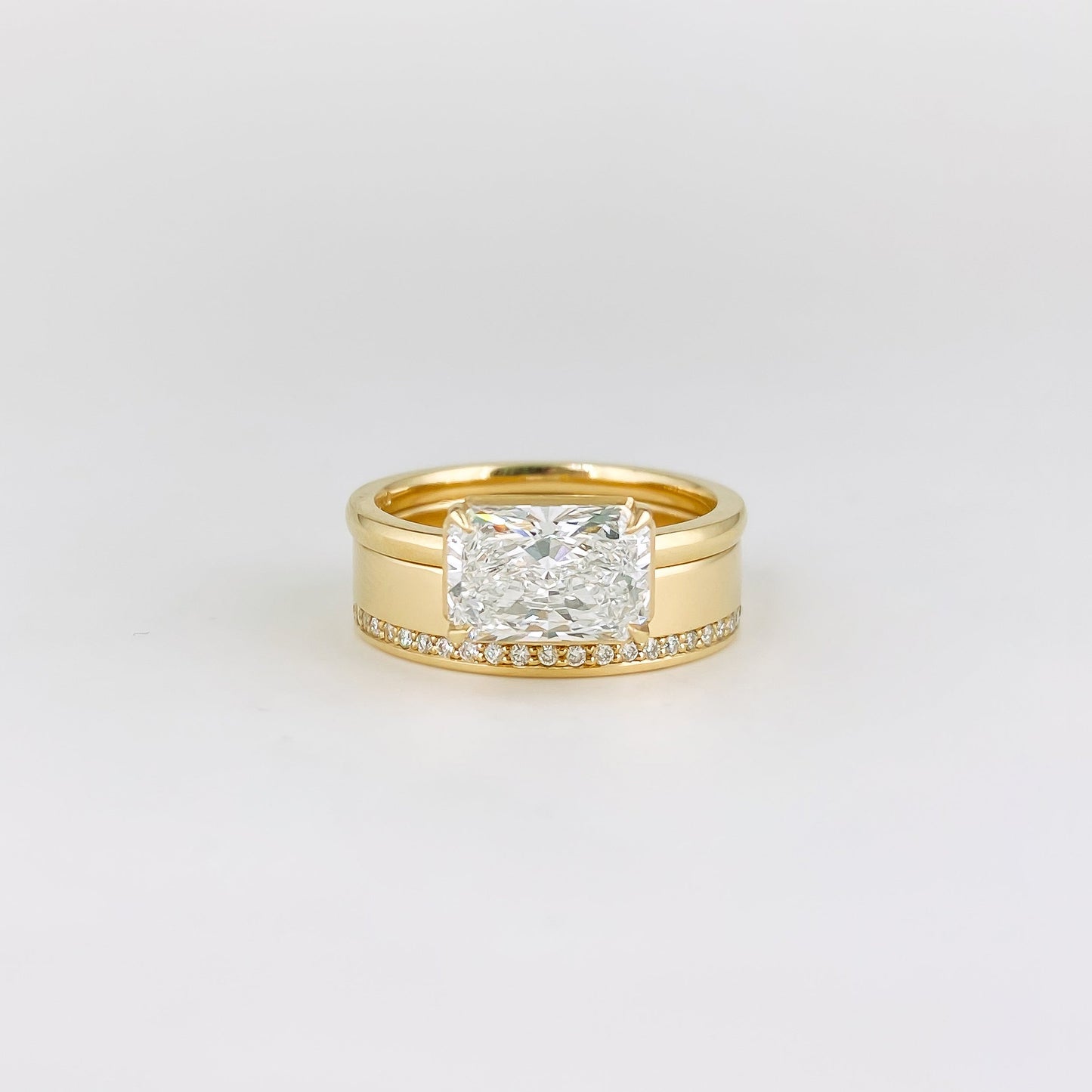 0.10 TCW Round Lab Grown Diamond Contour Wedding Band