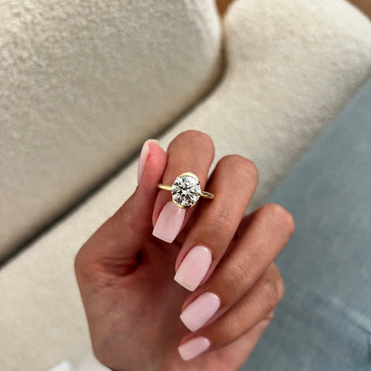 1.0-3.0 CT Round Cut Lab Grown Diamond half bezel Engagement Ring