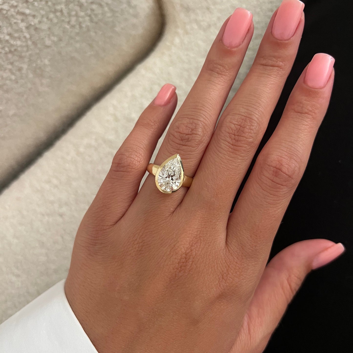 1.0-3.0 CT Pear Cut Lab Grown Diamond bezel Engagement Ring