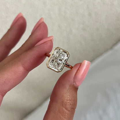 1.0-3.0 CT Radiant cut Lab Grown Diamond solitaire Engagement Ring