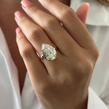 3.0-5.0 CT Pear cut Lab Grown Diamond bezel prong setting Engagement Ring