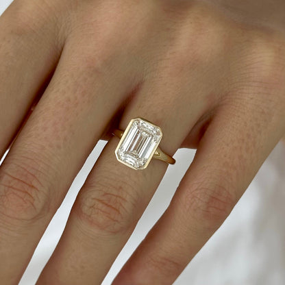 3.0-5.0 CT Emerald cut Lab Grown Diamond solitaire Engagement Ring