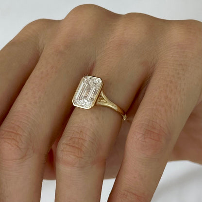 3.0-5.0 CT Emerald cut Lab Grown Diamond solitaire Engagement Ring