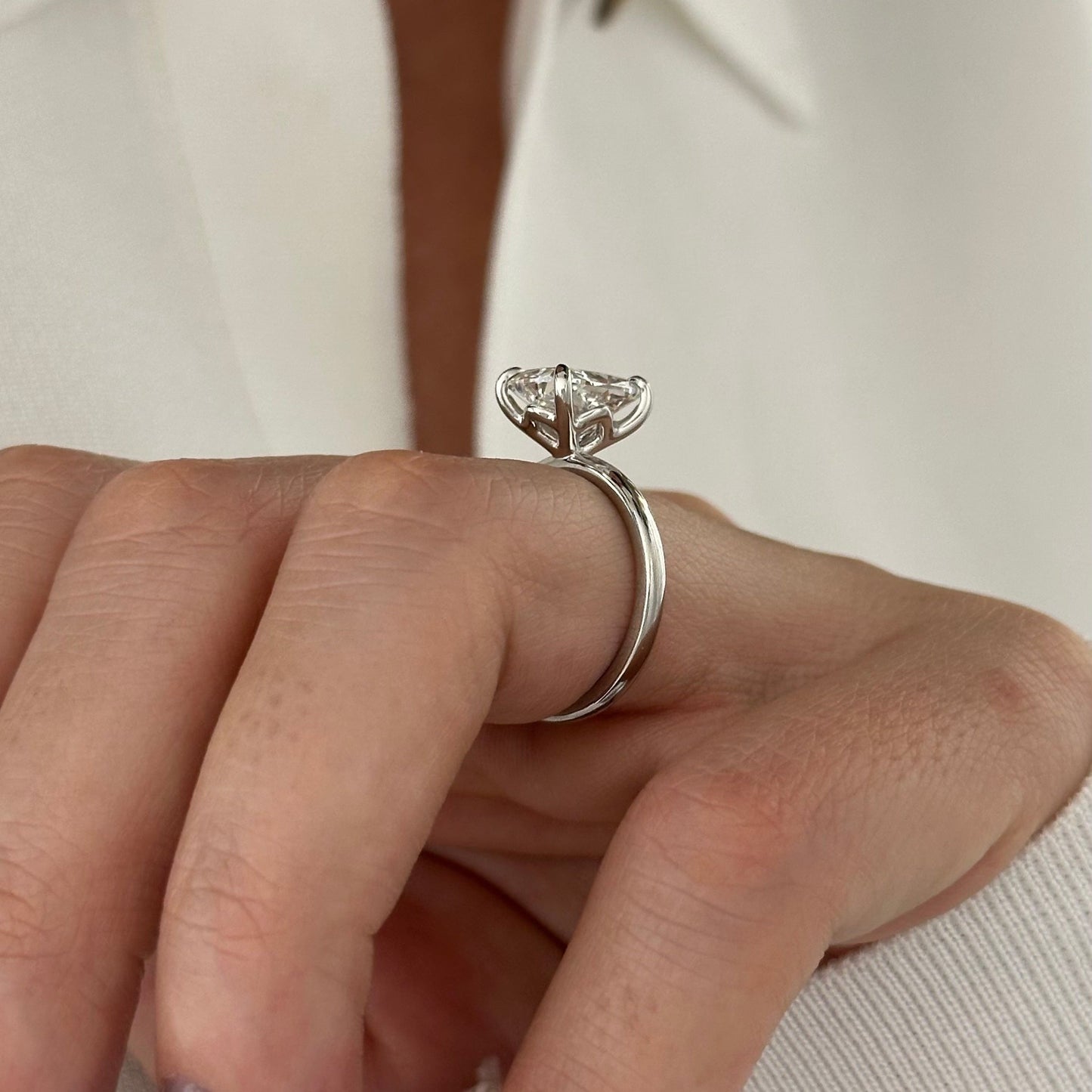 1.0-3.0 CT Elongated Cushion Lab Grown Diamond Solitaire Engagement Ring