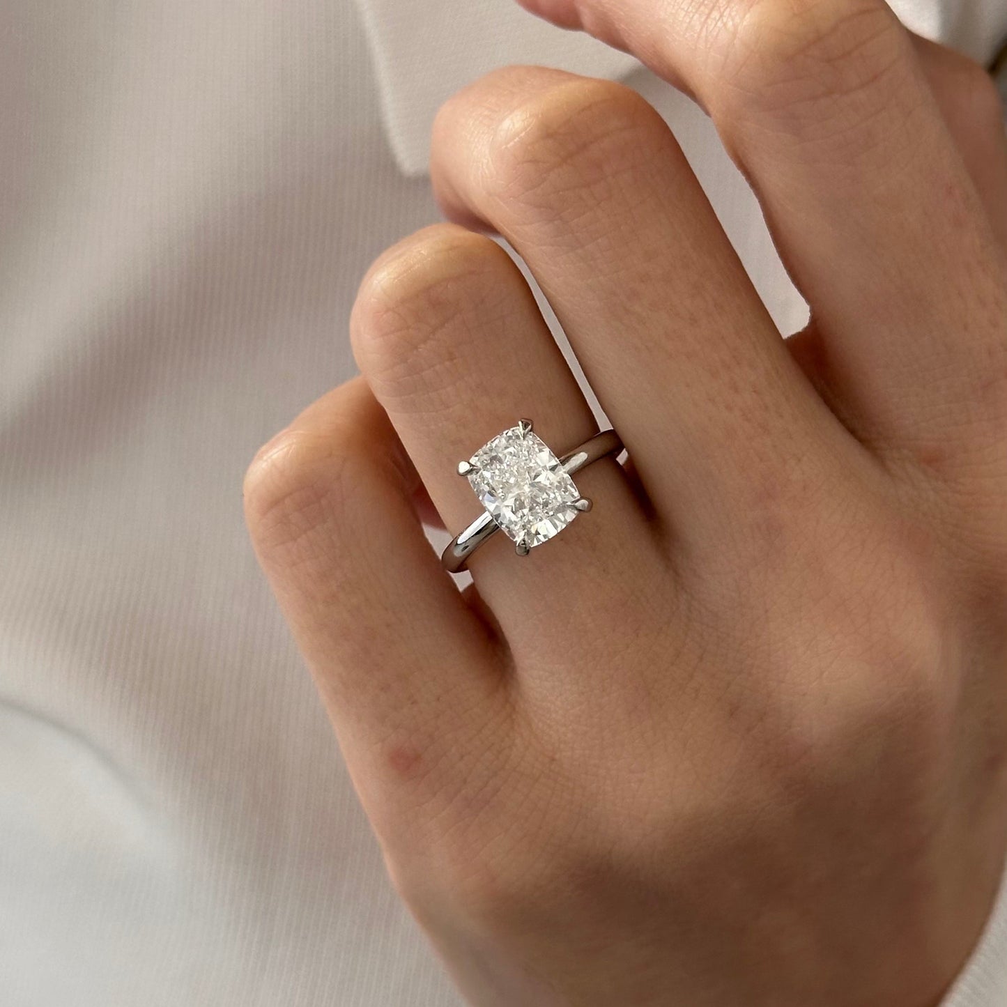 1.0-3.0 CT Elongated Cushion Lab Grown Diamond Solitaire Engagement Ring
