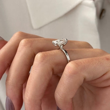1.0-3.0 CT Elongated Cushion Lab Grown Diamond Solitaire Engagement Ring