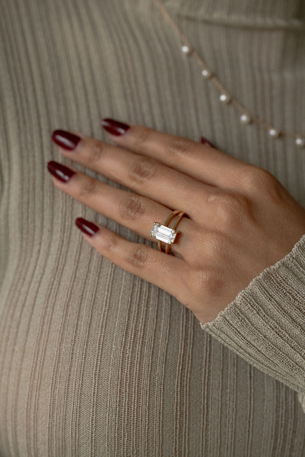 3.0 CT Emerald Shaped Moissanite Solitaire Engagement Ring