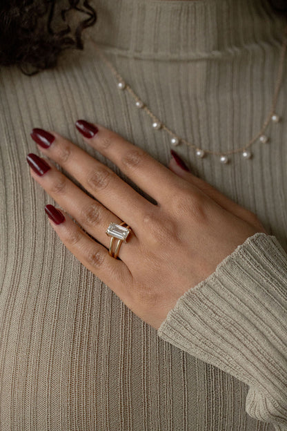 3.0 CT Emerald Shaped Moissanite Solitaire Engagement Ring