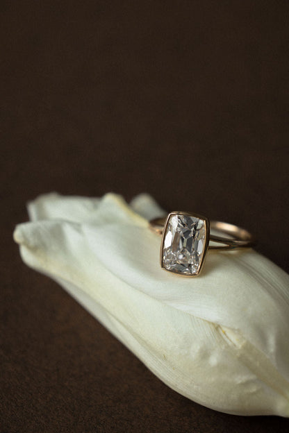 2.50 CT  Cushion Cut bezel setting Moissanite Engagement Ring