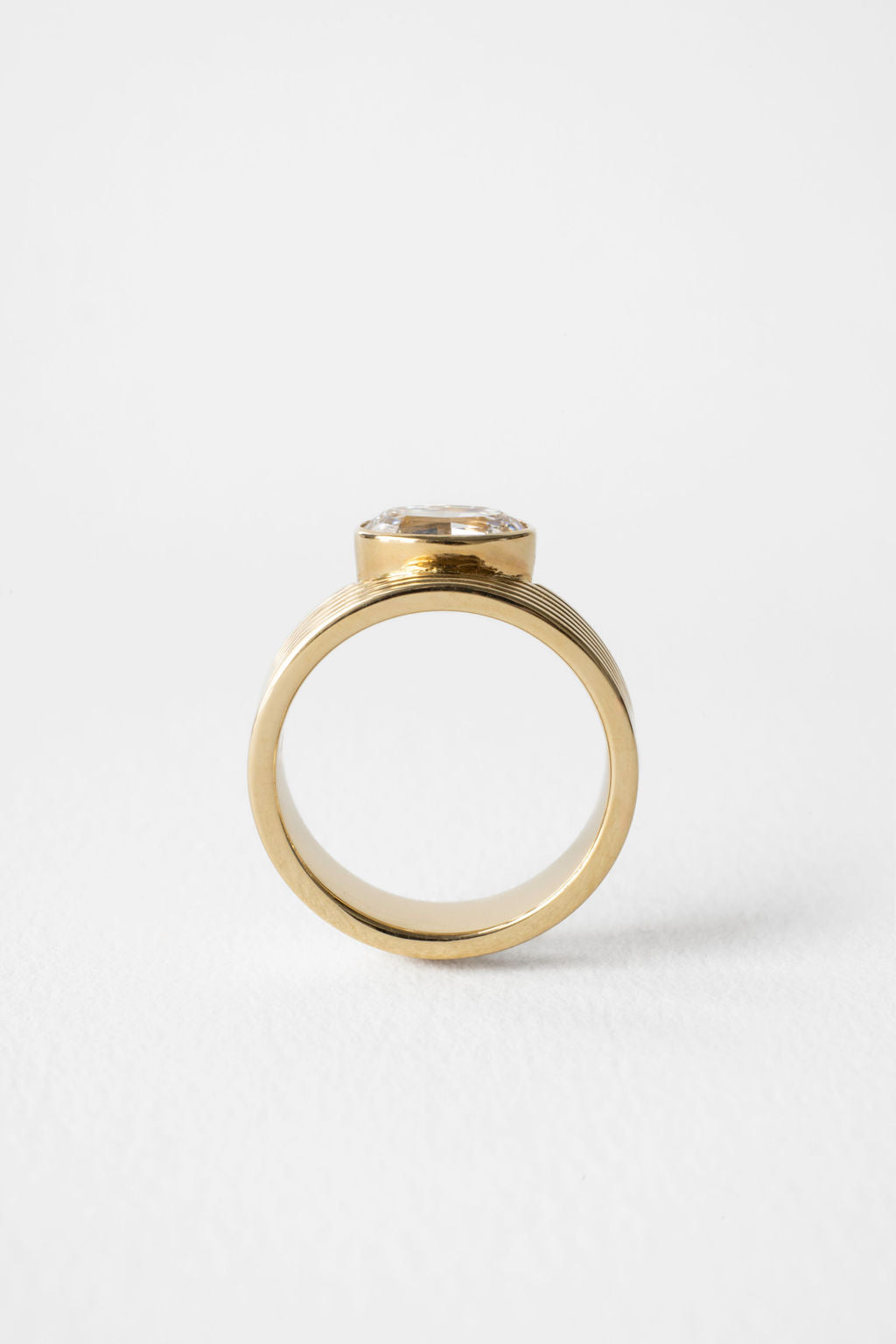 1.50 CT Oval Cut solitaire Setting Moissanite Engagement Ring