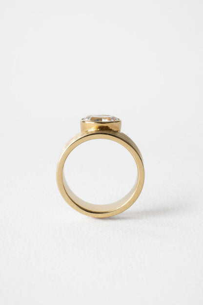 1.50 CT Oval Cut solitaire Setting Moissanite Engagement Ring