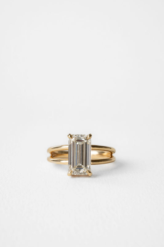 3.0 CT Emerald Shaped Moissanite Solitaire Engagement Ring