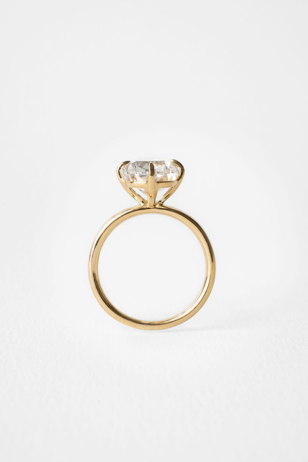 2.0-5.0 CT Elongated Cushion Cut Solitaire Moissanite Engagement Ring