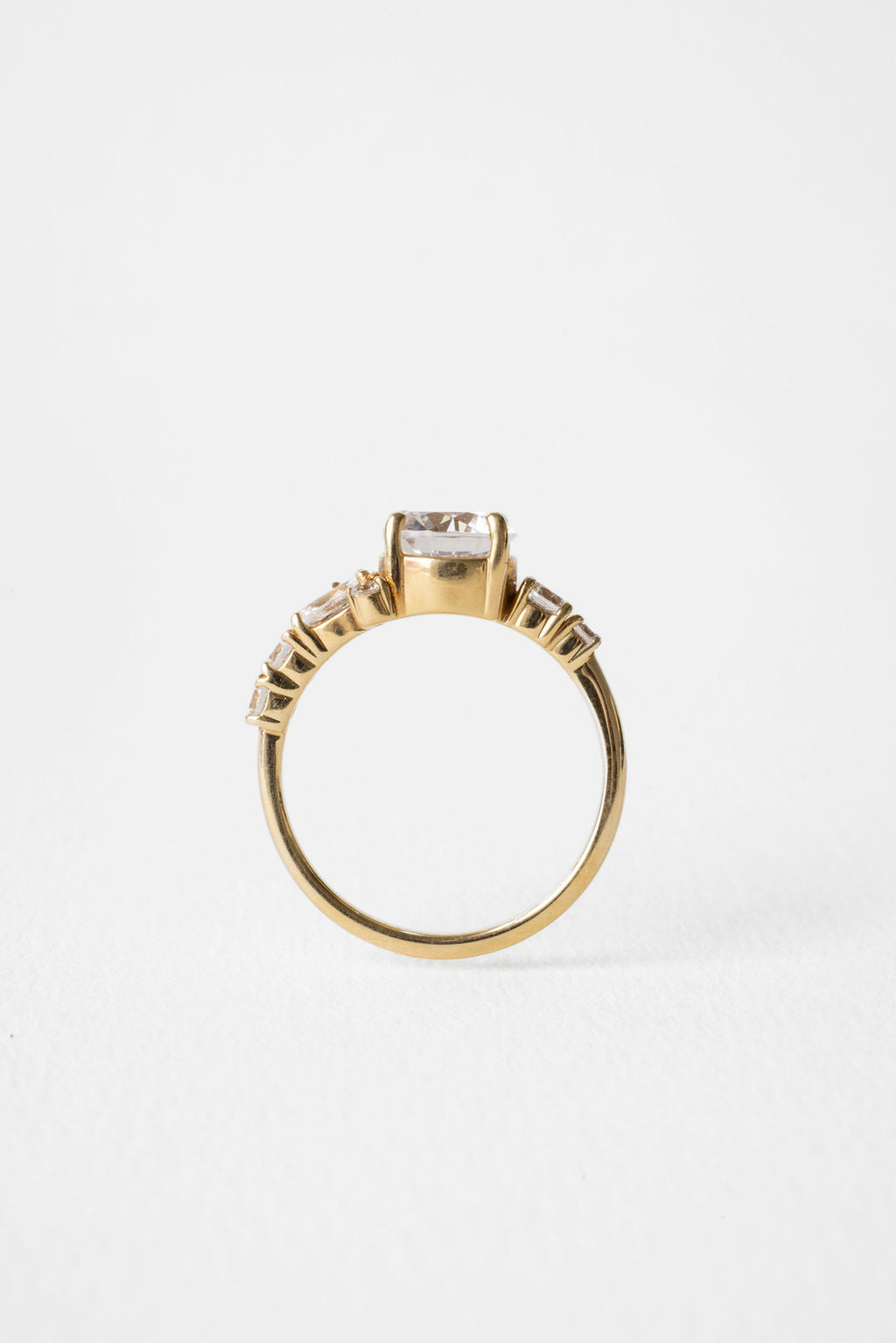 1.35 CT Round cut Solitaire setting Moissanite Engagement Ring