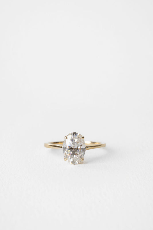 2.20 CT Oval Cut Solitaire Moissanite Engagement Ring