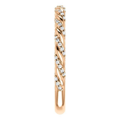 Twisted Wedding Band with 0.30 TCW Round Cut Moissanite