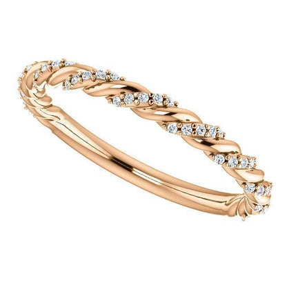 Twisted Wedding Band with 0.30 TCW Round Cut Moissanite