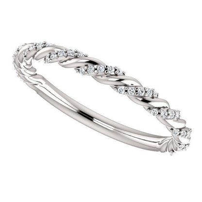 Twisted Wedding Band with 0.30 TCW Round Cut Moissanite