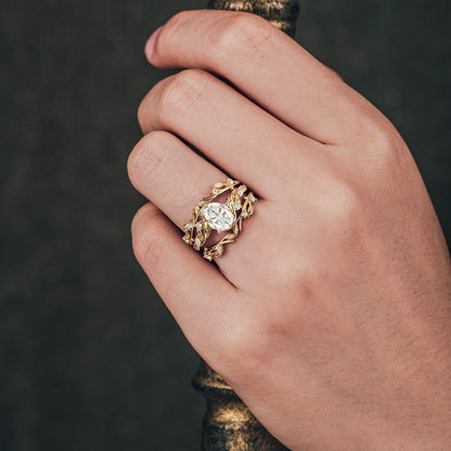 1.25 CT Pear Shaped Moissanite Diamond Bridal Set With Vintage Setting
