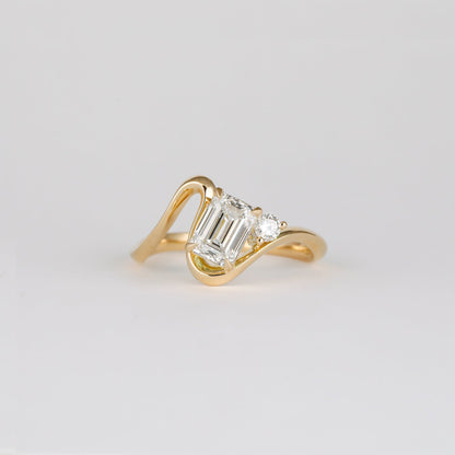 1.0 - 3.0 CT Emerald Cut Lab Grown Diamond unique Engagement ring
