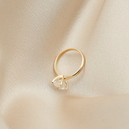 Solitaire Ring with 3.0 CT Oval Cut Moissanite