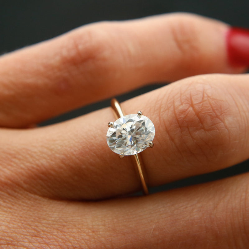 Solitaire Ring with 1.50 CT Oval Cut Moissanite