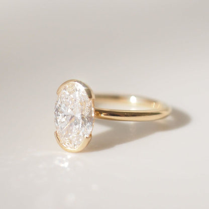 Oval_Half_Bezel_2.02ct-23